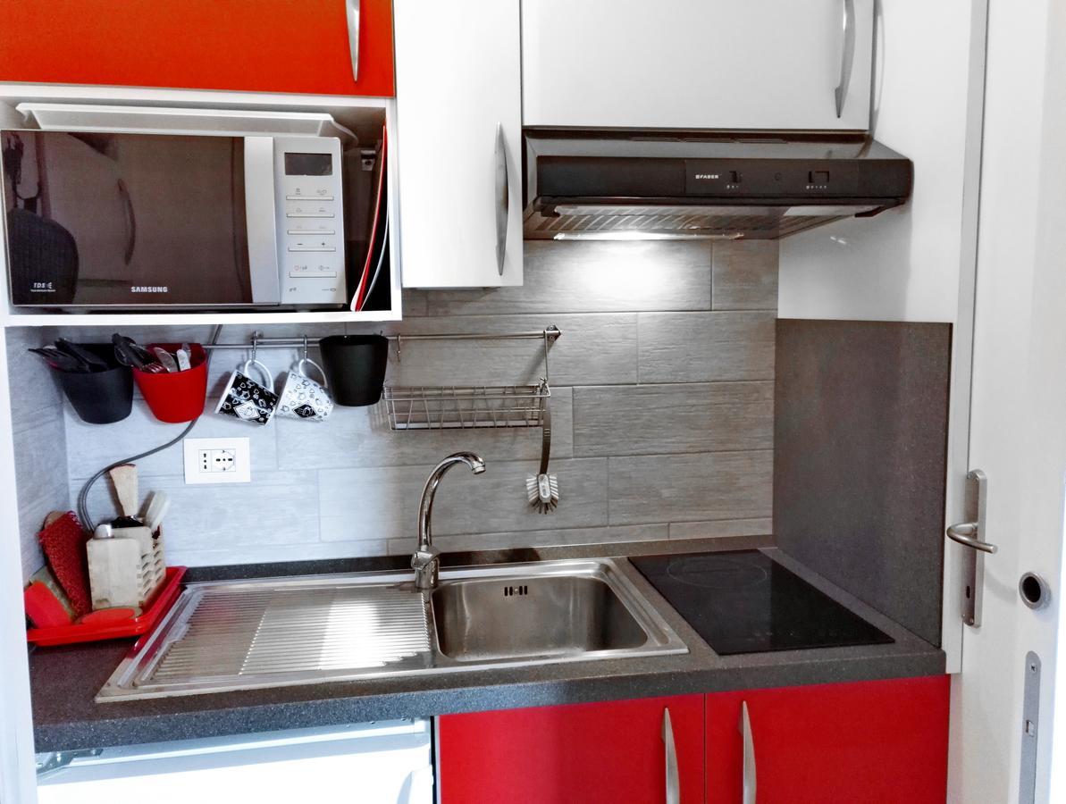 Bnbutler - Col Di Lana - Navigli Apartment - Darsena Μιλάνο Εξωτερικό φωτογραφία